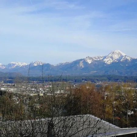 Haus Mit Traumhaften Ausblick * Villach